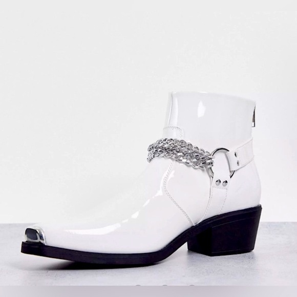 ASOS Design Western Cuban Heel Ankle Boots - Picture 14 of 15